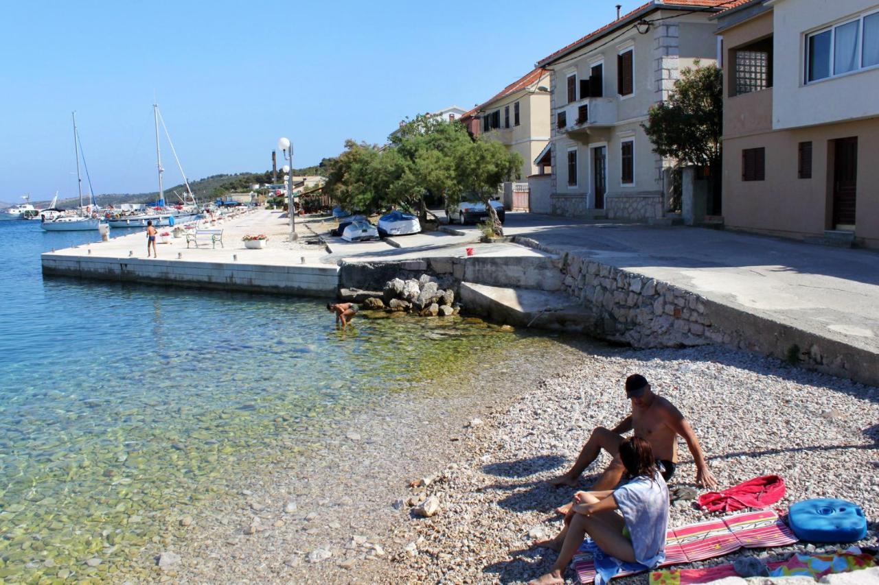 Apartments By The Sea Sali, Dugi Otok - 8121 Exteriér fotografie